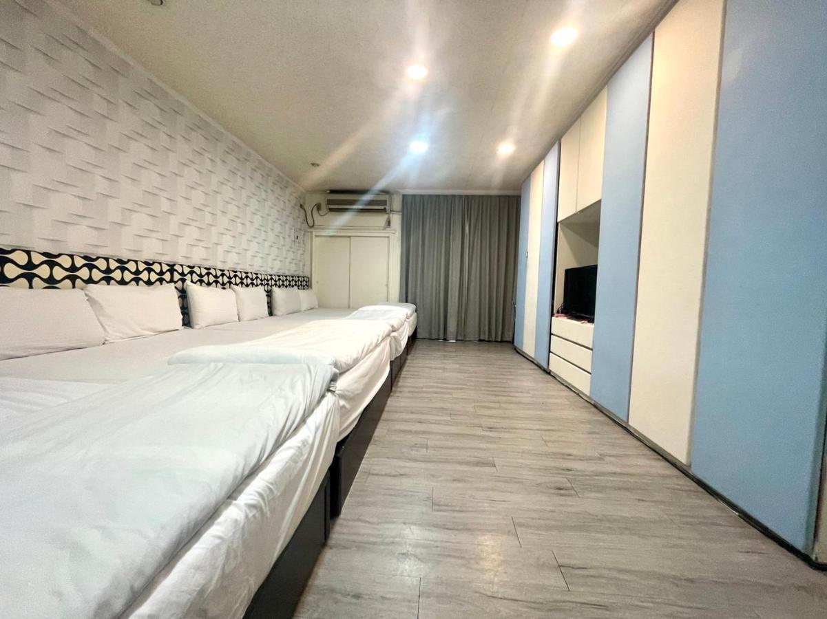 Ferienwohnung 逢甲mickey House Taichung Exterior foto