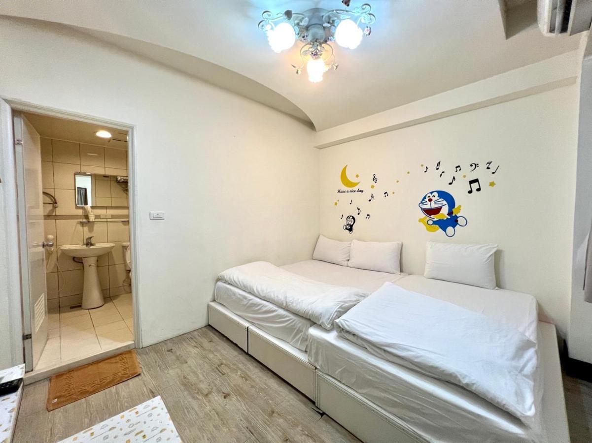 Ferienwohnung 逢甲mickey House Taichung Exterior foto